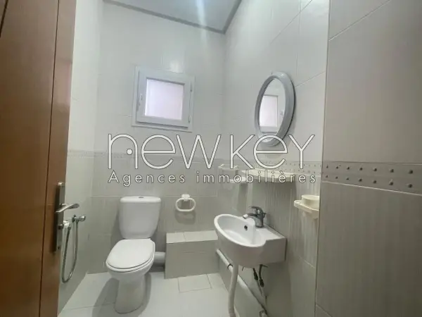 Appartement S+3 meublé à louer au lac 2 - 3
