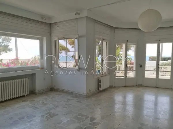 Villa vue mer s+6 à La Marsa - 13