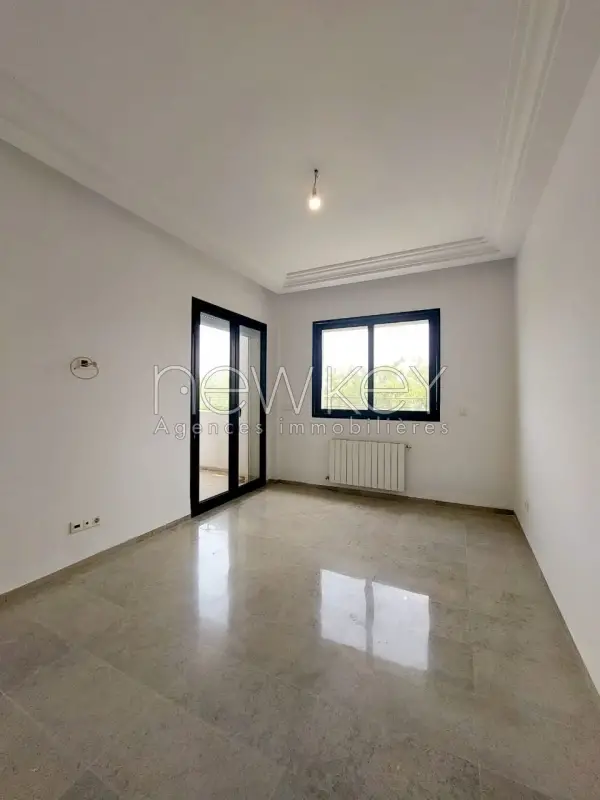 Appartement S+2 à louer à la Marsa - 2