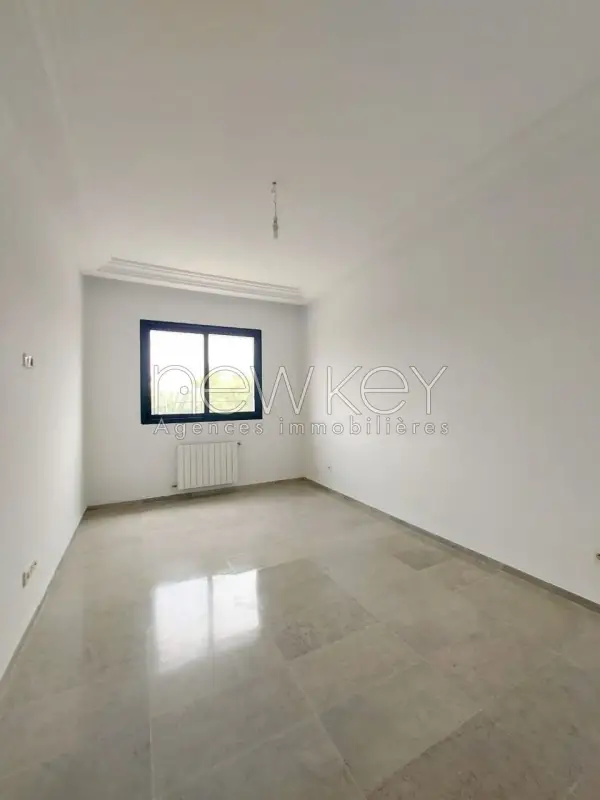 Appartement S+2 à louer à la Marsa - 3