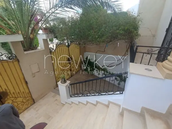 Une Villa jumelée à vendre à La Soukra - 6