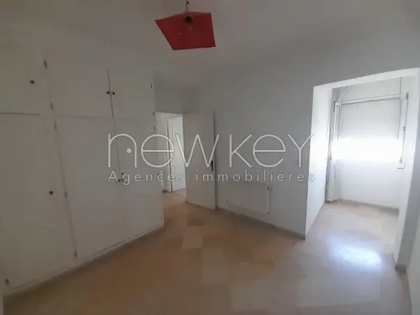 Appartement S+3 à louer à la Marsa - 5