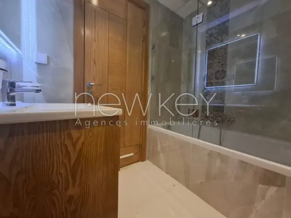 Un Appartement S+3 Neuf à louer à La Soukra - 8