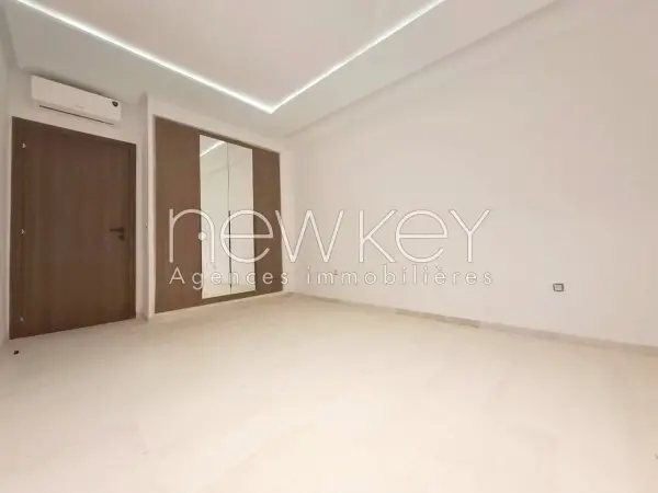 Un Superbe Appartement Neuf s+3 à louer à La Soukra - 10
