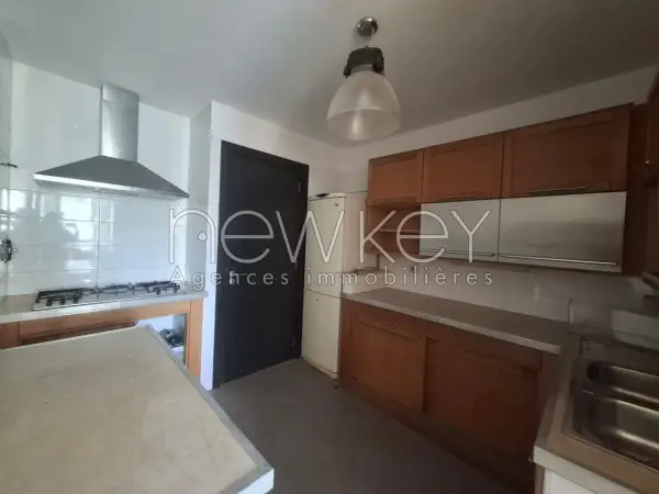 Un Duplex S+3 avec piscine à La Soukra - 5