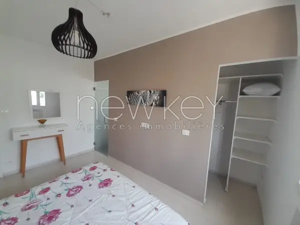 Etage de villa S+3 meublé a la Marsa - 5