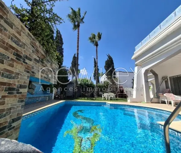 Une Magnifique Villa S+7 à vendre à La Soukra - 2
