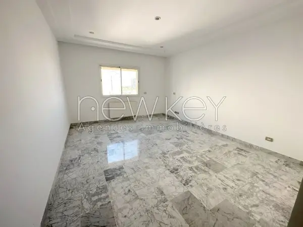 Appartement S3 Spacieux à louer aux Jardins De Carthage - 6