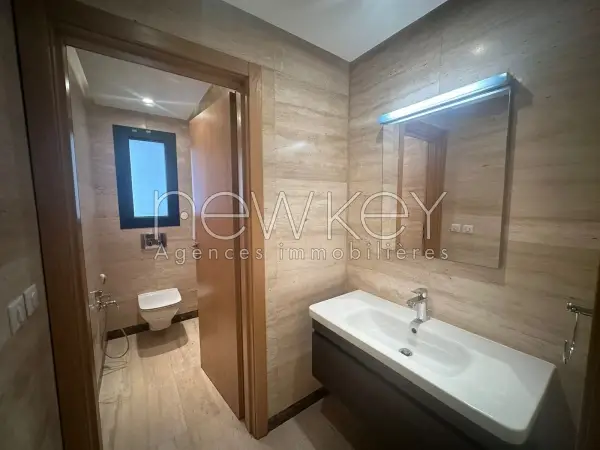Luxueux Appartement S3 meublé à louer aux Jardins de Carthage - 8