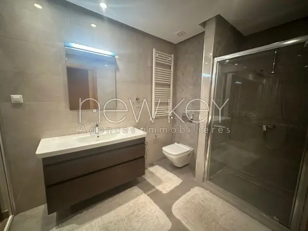 Luxueux Appartement S3 meublé à louer aux Jardins de Carthage - 7