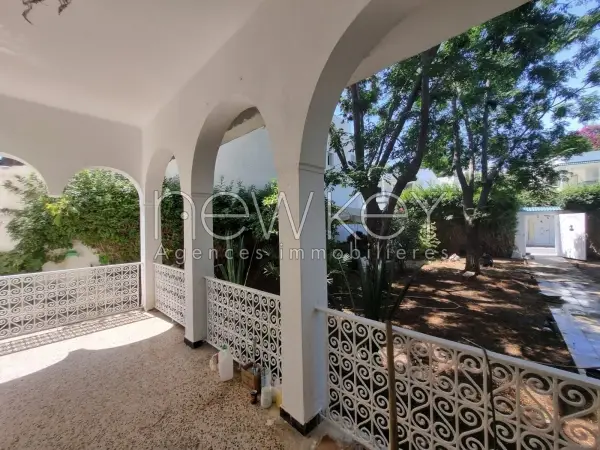 Rez de chaussée de villa S+4 à la Marsa - 7