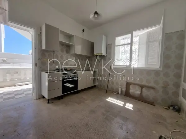 Rez de chaussée de villa S+4 à la Marsa - 3