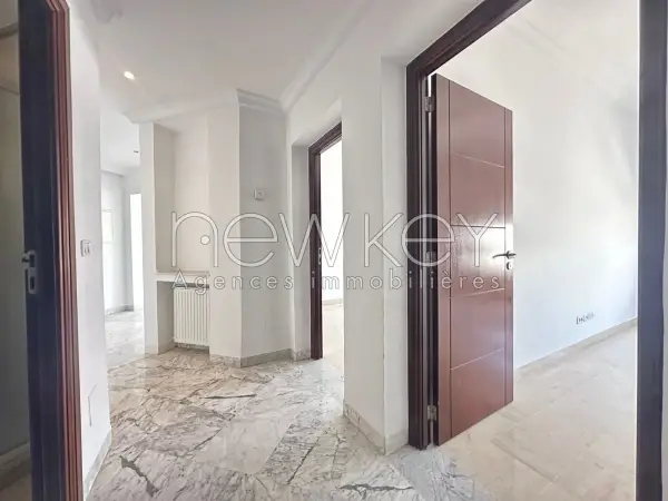 Appartement S+2 à louer au lac 2 - 5