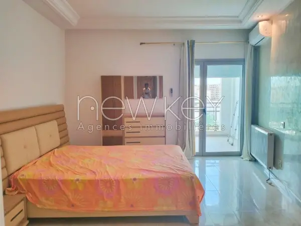 Appartement S3 Spacieux à vendre aux Jardins De Carthage - 2