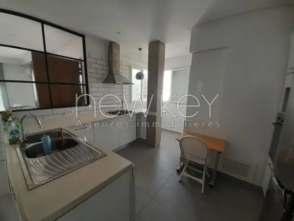 Etage de villa S+3 meublé a la Marsa - 6
