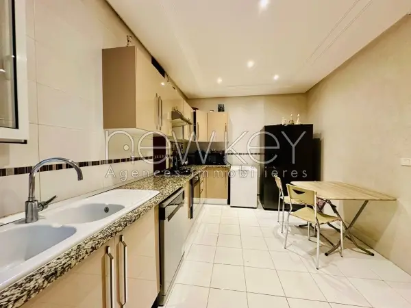 Un Superbe Appartement S+4 à vendre à La Soukra - 3