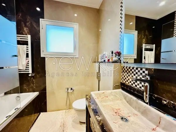 Un Superbe Appartement S+4 à vendre à La Soukra - 8