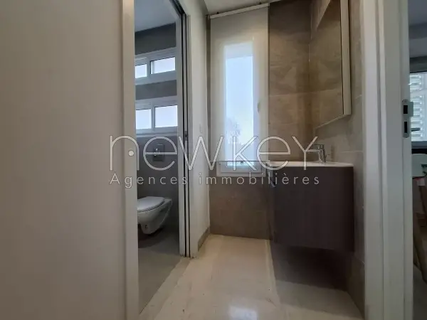 Un Appartement S+2 Meublé à La Soukra - 4