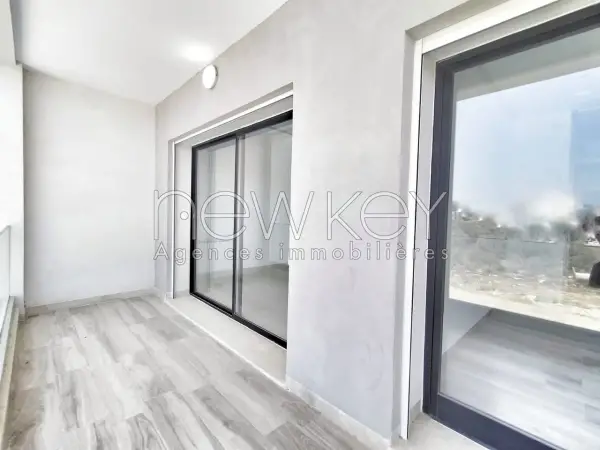 Appartement S2 neuf avec suite à louer aux Jardins de Carthage - 1