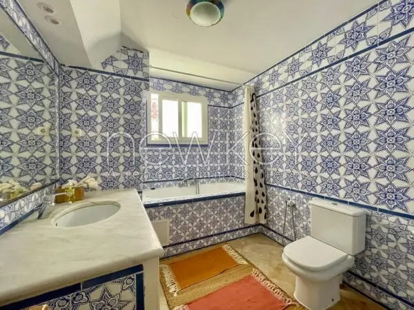 Un rdc de villa S+3 meublé à Gammarth - 11