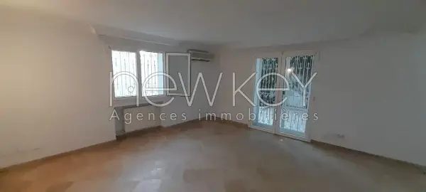 Duplex S+3 avec jardin a la Marsa - 2