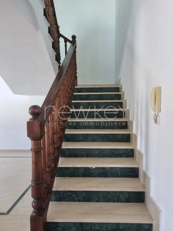 Villa s+3 à Gammarth - 7