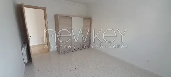 Etage de villa S+3 a la Marsa - 6