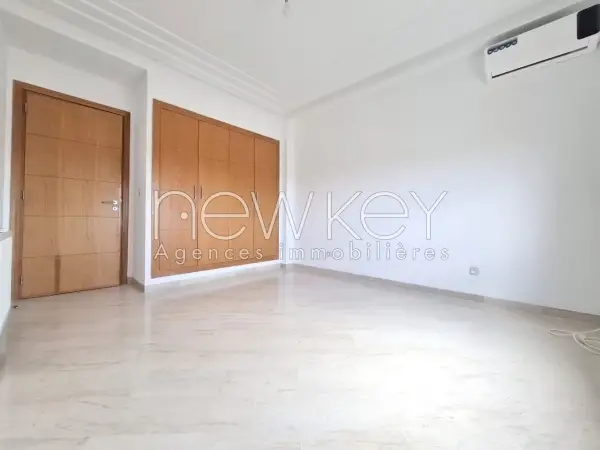 Un Appartement S+2 à louer près du Parc Soukra - 6