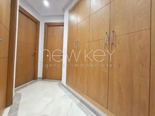 Un Appartement S+2 à louer près du Parc Soukra - 4
