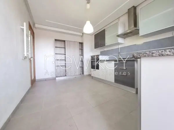 Un Appartement S+2 à louer près du Parc Soukra - 1