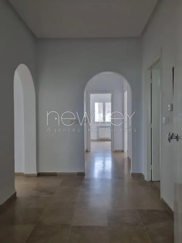 Etage de villa s+3 à Carthage - 10