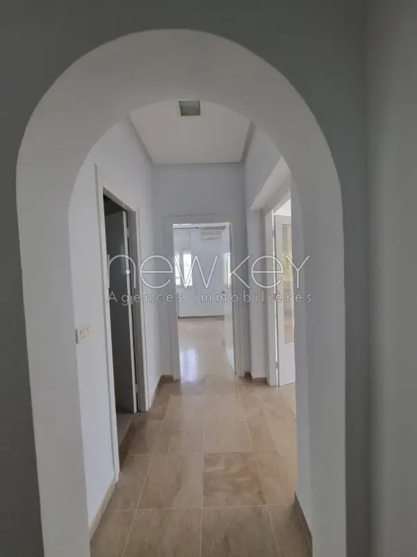Etage de villa s+3 à Carthage - 8