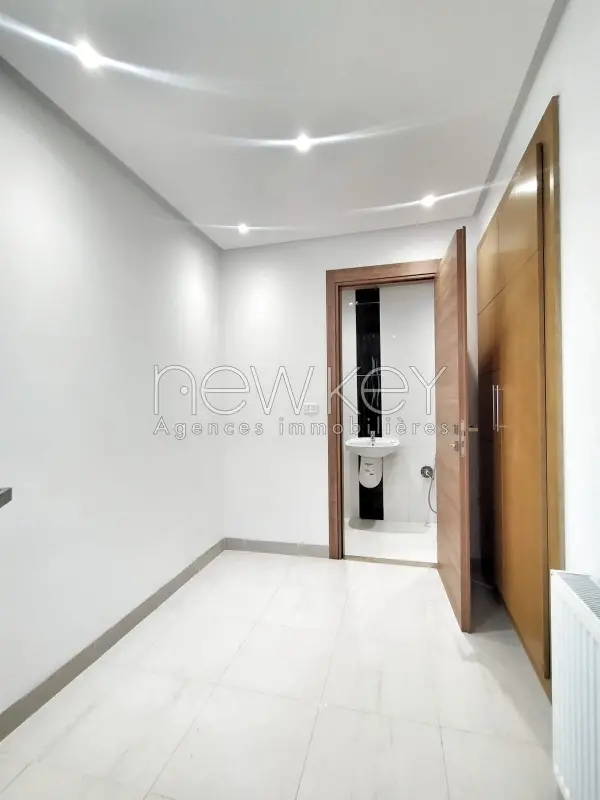 Magnifique Appartement S3 à louer aux Jardins de Carthage - 4