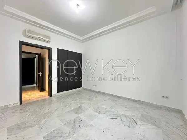 Appartement S+3 à louer au lac 2 - 6