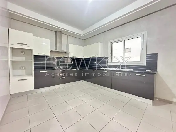 Appartement S+3 à louer au lac 2 - 7