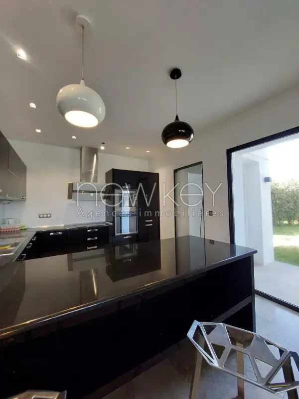 une magnifique villa meublée à gammarth - 5
