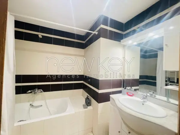 Appartement S+2 meublé à louer au lac 2 - 5