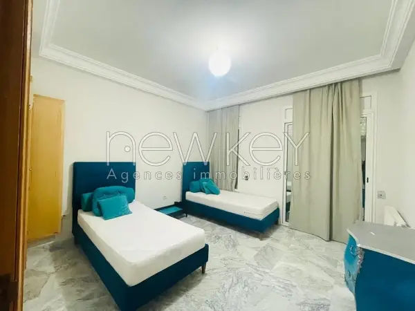 Appartement S+2 meublé à louer au lac 2 - 2