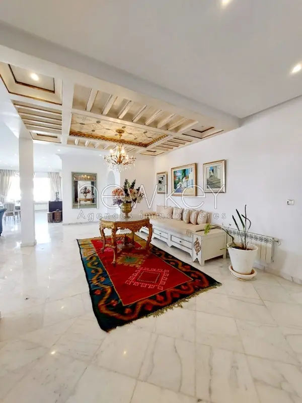 Magnifique ètage de villa S+3 meublé à sidi bou said - 5