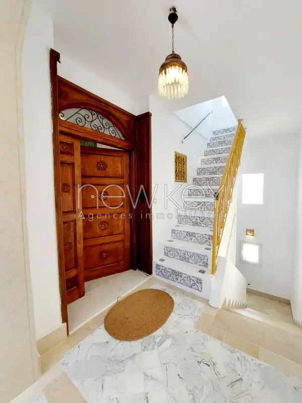 Magnifique ètage de villa S+3 meublé à sidi bou said - 11