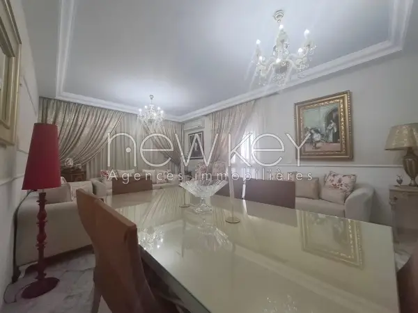 Un Appartement S+4 à vendre à La Soukra - 1