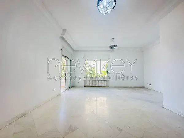 Appartement S+4 à louer aux berges du lac 1 - 5