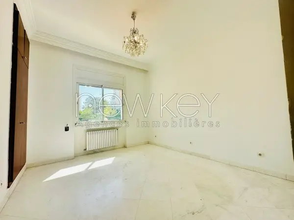 Appartement S+4 à louer aux berges du lac 1 - 4