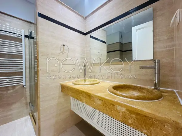 Appartement S+4 meublé à louer au lac 2 - 8