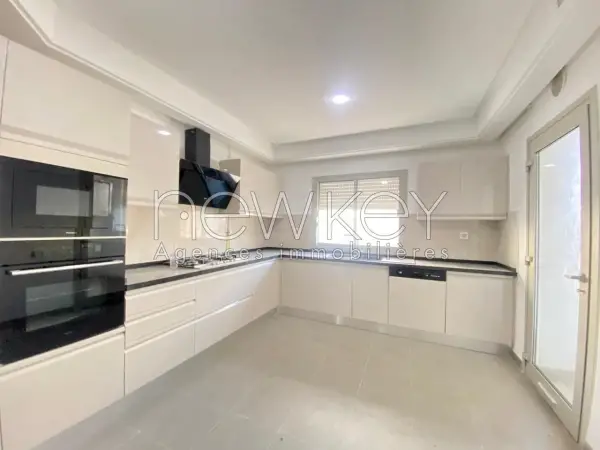 Appartement S2 à louer aux Berges du Lac 2 - 3