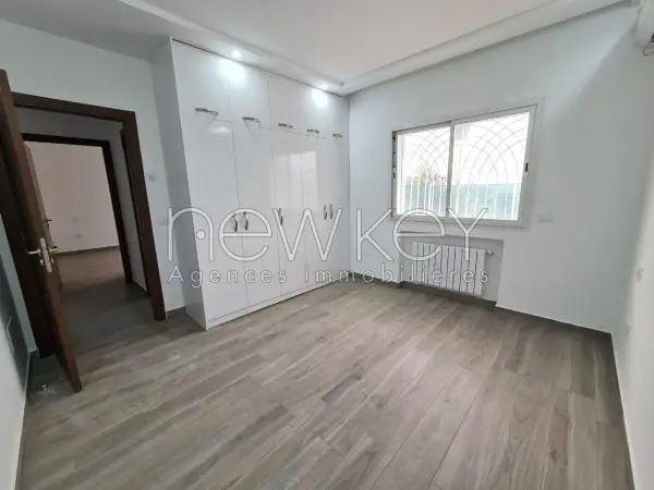 Etage de villa S3 à louer aux Jardins de Carthage - 2