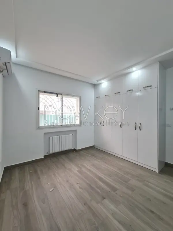Etage de villa S3 à louer aux Jardins de Carthage - 3