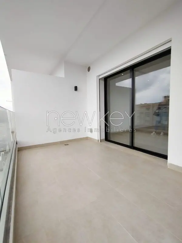 Appartement S1 direct promoteur avec terrasse à vendre aux Jardins de Carthage - 1