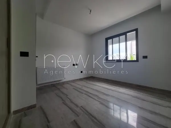 Un Appartement S+2 Direct promoteur à La Soukra - 2