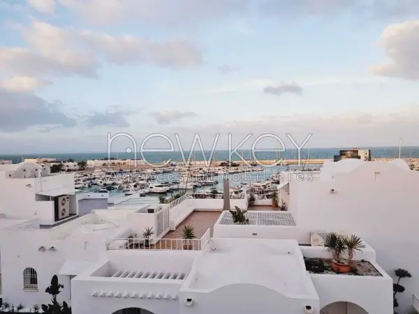 Magnifique villa S+4 à louer à Gammarth - 47